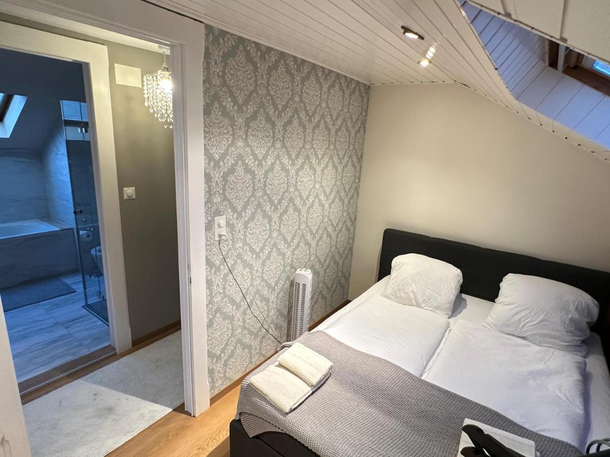 Villa Montreux Exterior foto