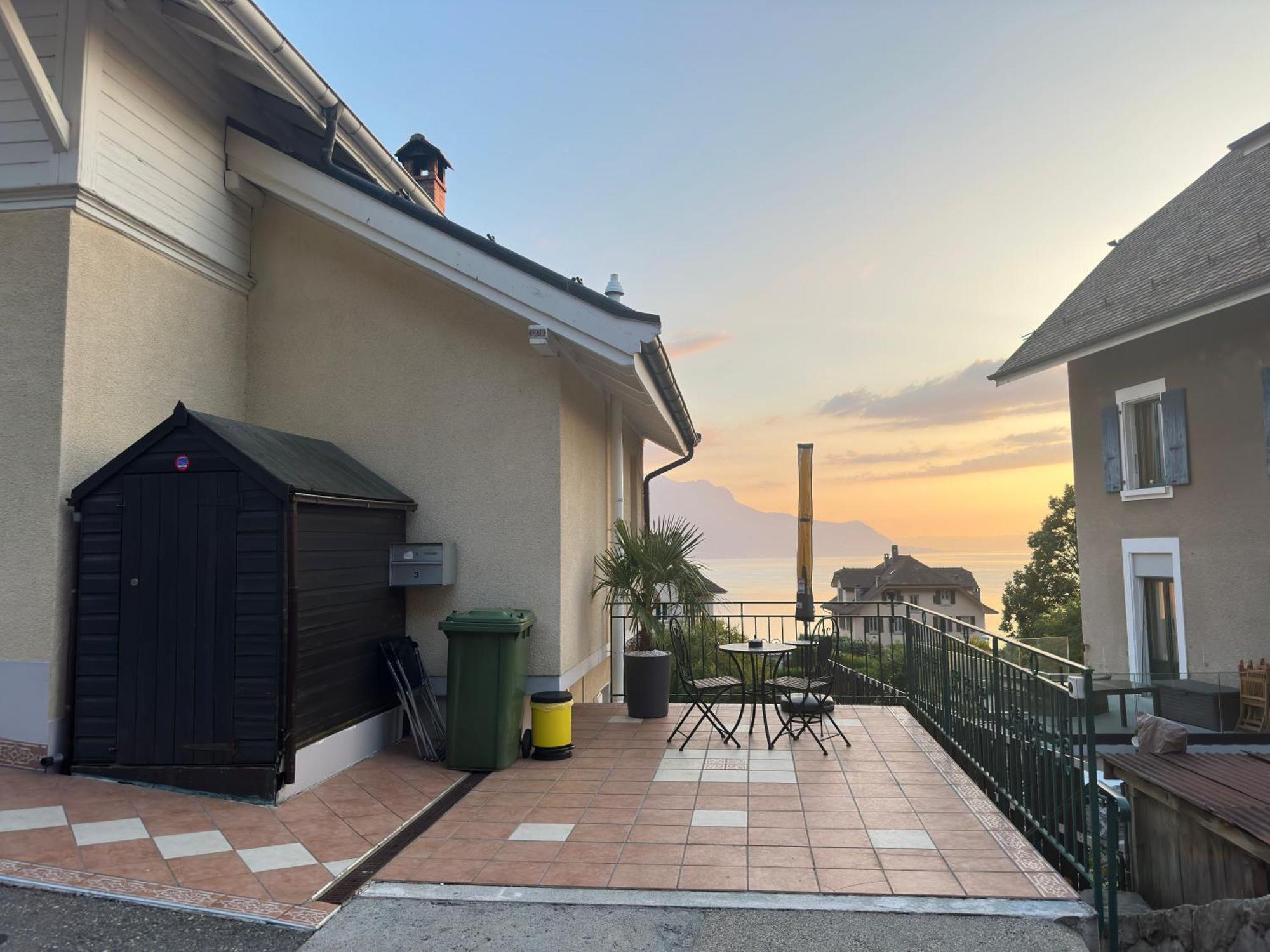 Villa Montreux Exterior foto